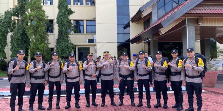 Biro SDM Polda Sulsel Utus 37 Personel BKO Pam TPS Pilkada 2024