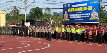 PERSONEL BATALYON D PELOPOR IKUTI APEL GELAR PASUKAN OPS KESELAMATAN PALLAWA DI POLRES LUWU UTARA