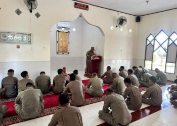 Binrohtal di Baebunta, Personel Brimob Perkuat Iman dan Kebersamaan