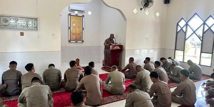 Binrohtal di Baebunta, Personel Brimob Perkuat Iman dan Kebersamaan