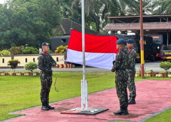 UPACARA BENDERA DALAM RANGKA HARI KESADARAN NASIONAL PERSONEL BATALYON D PELOPOR