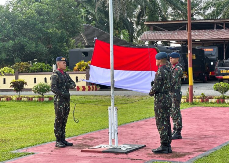 UPACARA BENDERA DALAM RANGKA HARI KESADARAN NASIONAL PERSONEL BATALYON D PELOPOR