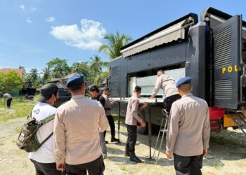 Mengabdi Untuk Masyarakat, Brimob Dirikan Posko Darurat di Lokasi Banjir