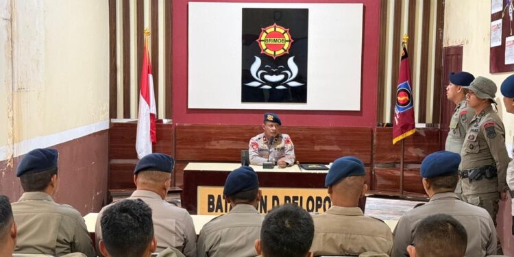 PENINGKATAN KEMAMPUAN JIBOM, BRIMOB GELAR PENUTUPAN LATIHAN DI BAEBUNTA