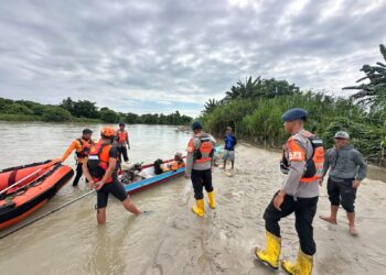 Hari Kedua Pencarian Orang Hilang Diduga Terseret Arus Sungai Rongkong, Tim SAR Gabungan Perluas Area Penyisiran