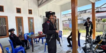 Patroli Harkamtibmas Batalyon D Pelopor Intensifkan Pengamanan di Kelurahan Pentojangan Demi Menjaga Situasi Tetap Kondusif