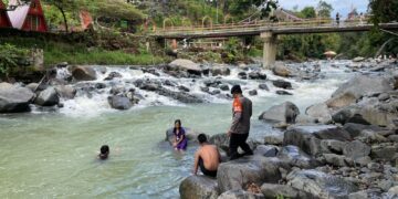 Personel Kompi 3 Batalyon D Pelopor Brimob Polda Sulsel Laksanakan Patroli SAR di Wisata Alam Waitiddo