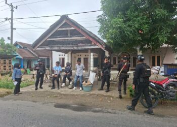 Patroli Humanis Brimob Perkuat Silaturahmi dan Jaga Kondusivitas di Kota Palopo