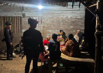 Patroli Malam Brimob, Wujud Kehadiran Polri di Tengah Masyarakat Mancani