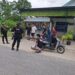 Patroli Harkamtibmas Pasca Perang Antar Kelompok, Personel Batalyon D Pelopor Perkuat Stabilitas Keamanan di Buntu Datu