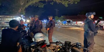 Patroli Harkamtibmas Kompi 3, Wujud Nyata Brimob Hadir Menjaga Keamanan di Kecamatan Bua