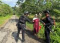 Patroli Rutin Brimob di Mancani Dapat Apresiasi dari Masyarakat