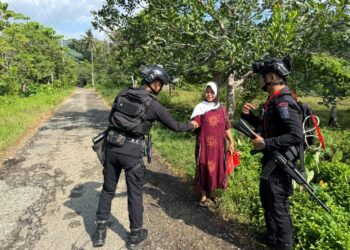 Patroli Rutin Brimob di Mancani Dapat Apresiasi dari Masyarakat