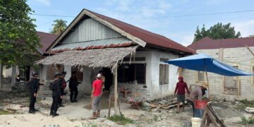 Patroli dialogis Batalyon D Pelopor wujudkan keamanan dan kedekatan dengan warga Desa Kariango