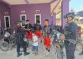 Patroli Humanis Batalyon D Pelopor, Sambangi Warga di Kelurahan Mancani