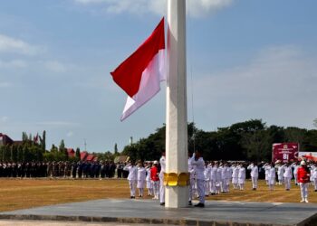 Personel Kompi 3 Batalyon D Pelopor Mengikuti Upacara Peringatan HUT Kemerdekaan Republik Indonesia