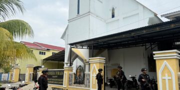 Brimob Hadir, Warga Beribadah dengan Aman dan Nyaman