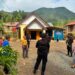 Personel Kompi 3 Batalyon D Pelopor Laksanakan Patroli dan Pengamanan Ibadah di Gereja Jemaat Toraja Labokke