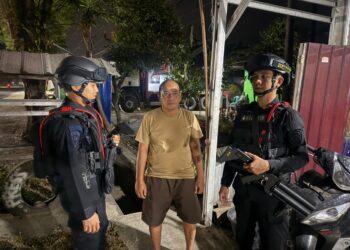 Personel Batalyon D Pelopor Sambangi Warga dan Intensifkan Patroli Harkamtibmas di Mancani