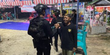 Patroli Harkamtibmas Brimob Hadir Jaga Keamanan Malam Minggu di Luwu Utara