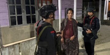 Patroli Malam Batalyon D Pelopor Hadir Jaga Keamanan Warga di Mancani