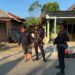 Patroli Humanis Batalyon D Pelopor Hadir di Tengah Masyarakat Mancani