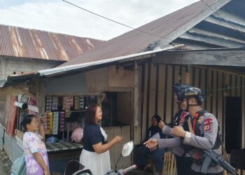 Brimob hadir di tengah warga Mancani, patroli dan sambang jaga kamtibmas