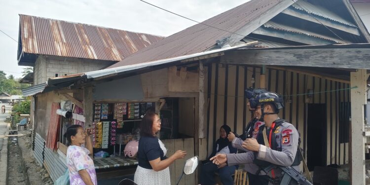 Brimob hadir di tengah warga Mancani, patroli dan sambang jaga kamtibmas