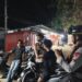 Patroli malam, Brimob hadir menyapa warga di Mancani