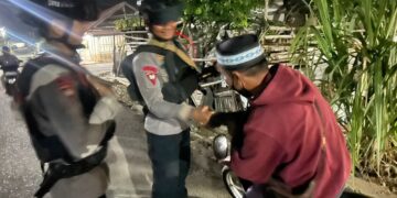 Patroli Malam Brimob di Mancani, Jaga Kamtibmas Tetap Aman dan Kondusif