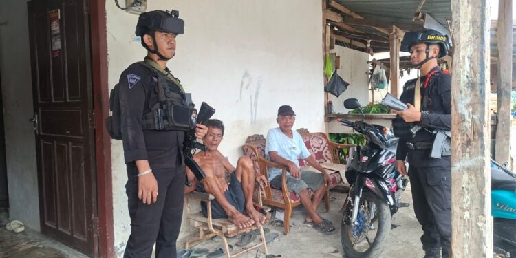 Brimob Perkuat Patroli di Mancani, Cegah Konflik Sejak Dini
