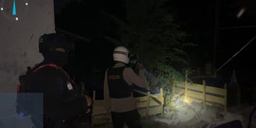 PASTIKAN SITUASI KAMTIBMAS KONDUSIF, PERSONEL BRIMOB DAN POLSEK PALOPO GELAR PENGAMANAN PASCA PERANG KELOMPOK DI PENTOJANGAN