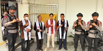 Brimob Hadir Jaga Kenyamanan Ibadah Warga di Baebunta