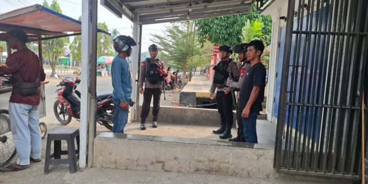 PATROLI SAMBANG, PERSONEL BKO POLSEK BUA PERERAT HUBUNGAN DENGAN WARGA