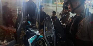 CEGAH KONFLIK SUSULAN, POLSEK TELLUWANUA DAN BRIMOB GELAR PATROLI HARKAMTIBMAS