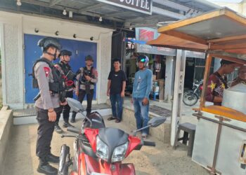 PERERAT HUBUNGAN DENGAN MASYARAKAT, PERSONEL KOMPI 3 BATALYON D PELOPOR LAKSANAKAN SAMBANG WARGA
